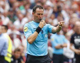 MVV-Heracles krijgt Bas Nijhuis als referee