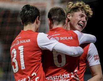 VIDEO: voorbeschouwing met Van Helden en Verberne