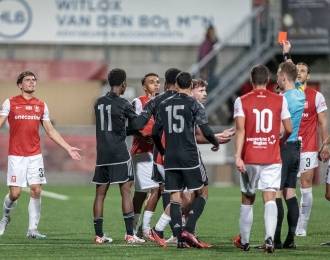 Luuk Timmer scheidsrechter bij MVV-Jong AZ