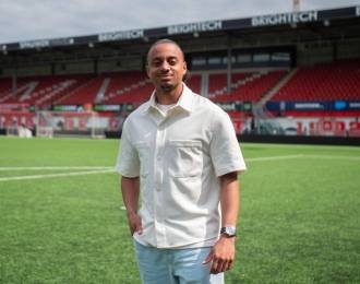 MVV strikt buitenspeler Delano Asante