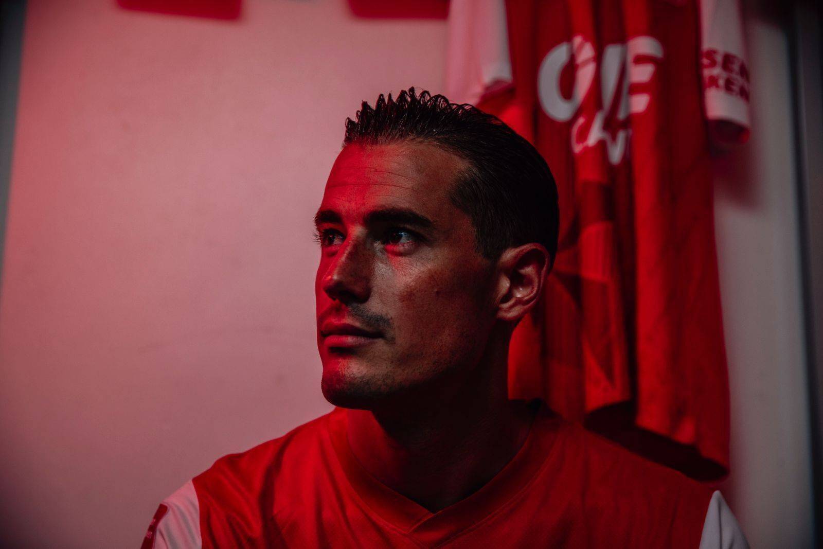 MVV Maastricht zwaait clubicoon Sven Braken uit